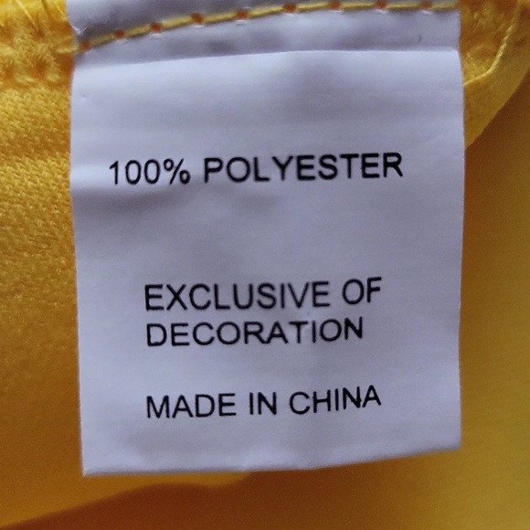 Women's One Shoulder Double-Layer Flare Sleeve Short Blouse (Size M) - Picture 4 of 4